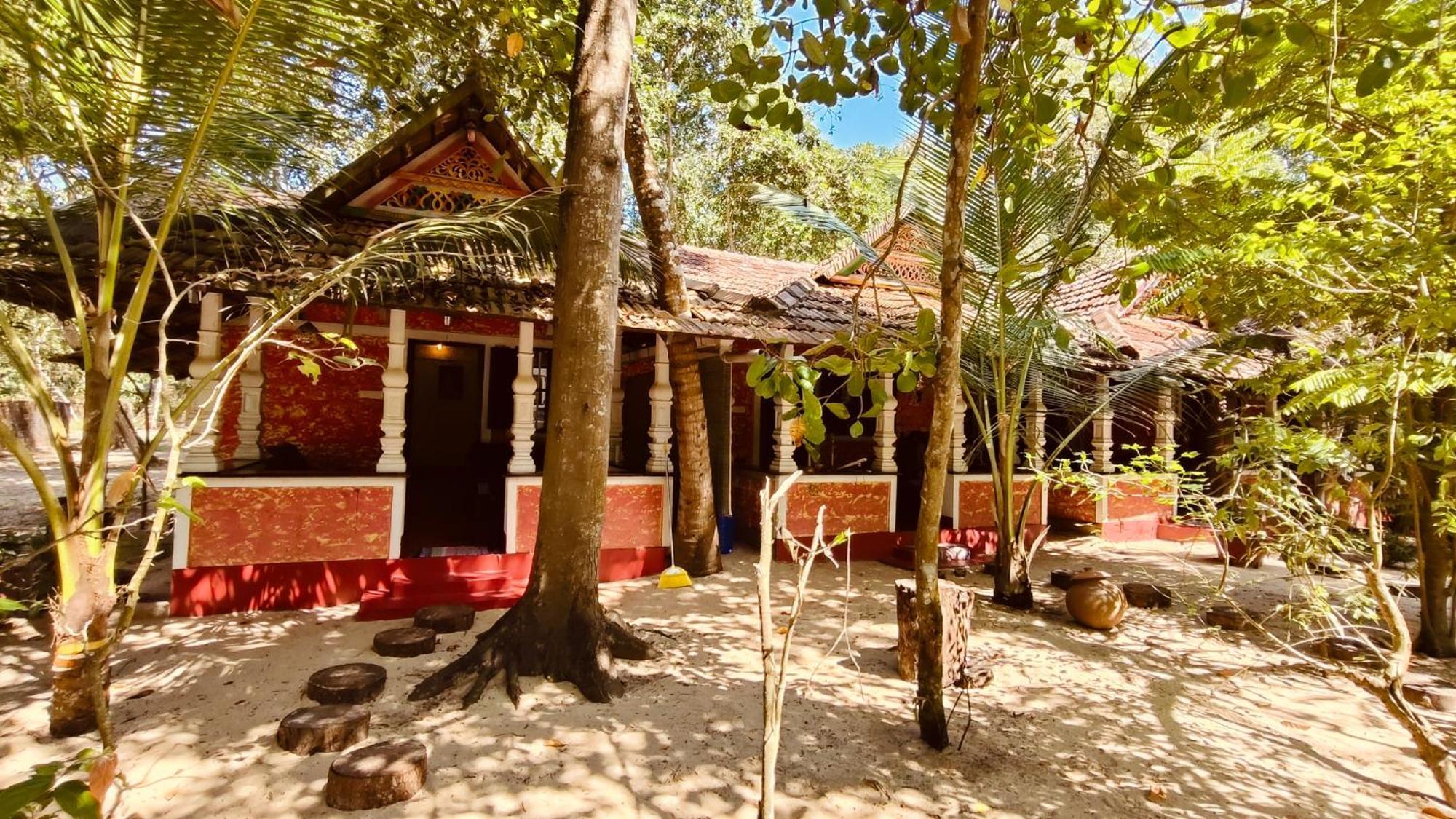 Abba Marari Beach Villas & Homestay Mararikulam Alappuzha Pokoj fotografie