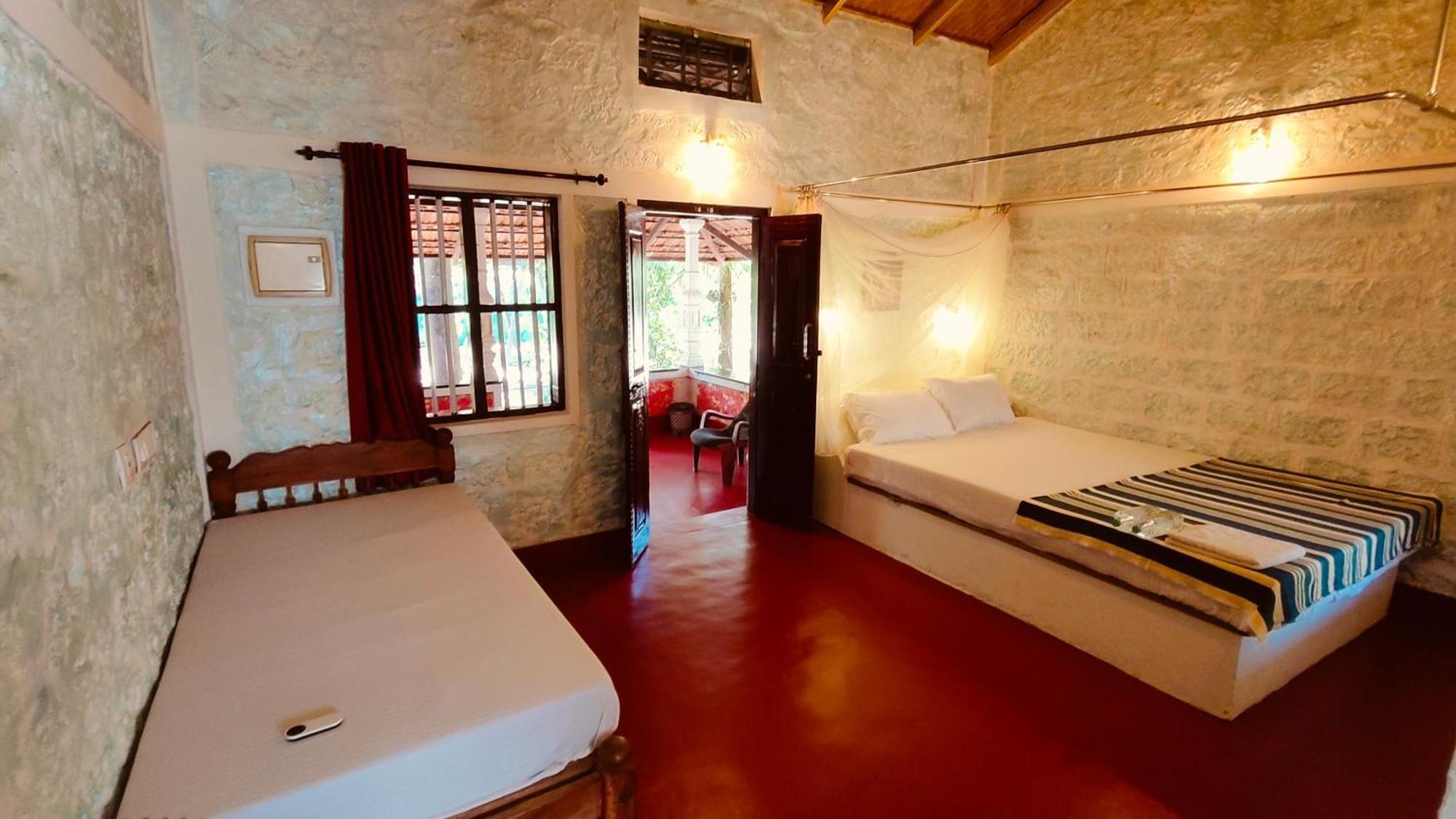 Abba Marari Beach Villas & Homestay Mararikulam Alappuzha Pokoj fotografie
